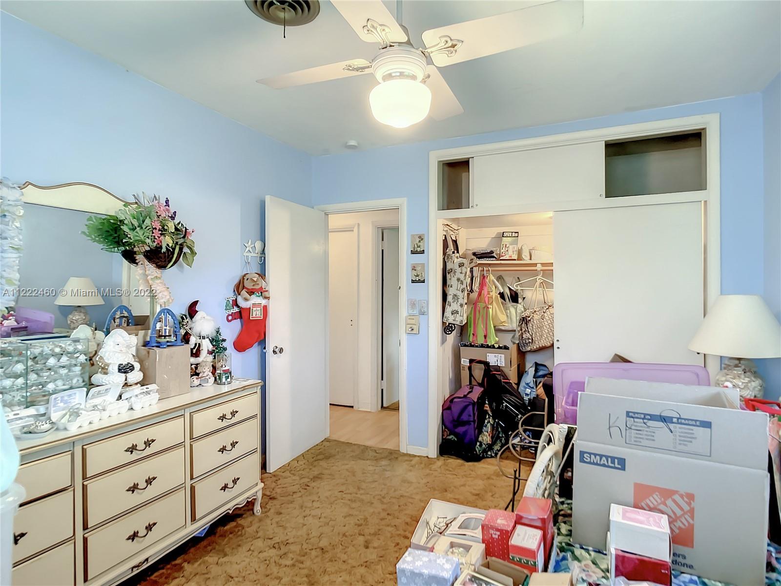 Listing Photo 11