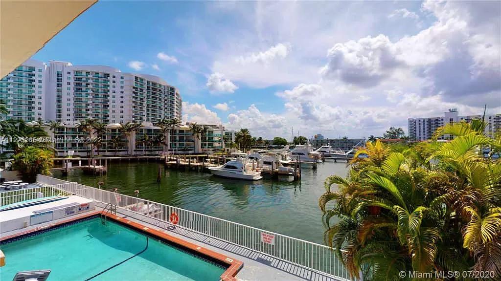 7920  East Dr #25 For Sale A11223216, FL