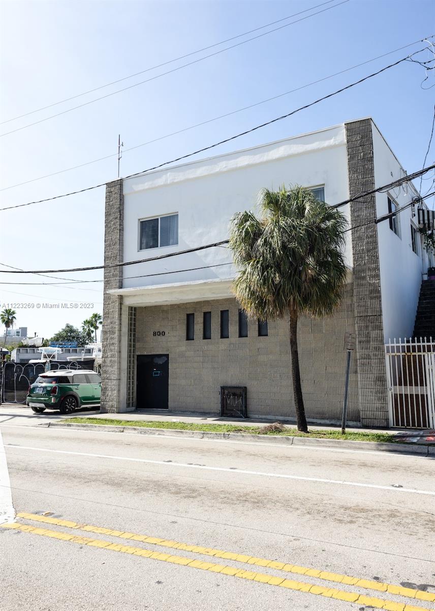 100' of dock water frontage on Miami's Seybold Canal, 1/8 of a mile from where it meets the Miami River
two 2 BR/1 Bath +/- 1,250 sq. ft apartments included (no short term rentals)
Asking $16,500/mo
Fixed Bridge Clearance: "13.5ft at low tide. Figure 1.5 ft for normal tides,
so 12ft typical clearance.
Peak center may be a few inches taller.
These are safe figures." Captain Gil
Miami 21 Work Place D1 Zoning
Gated and Secure
4 parking spaces included