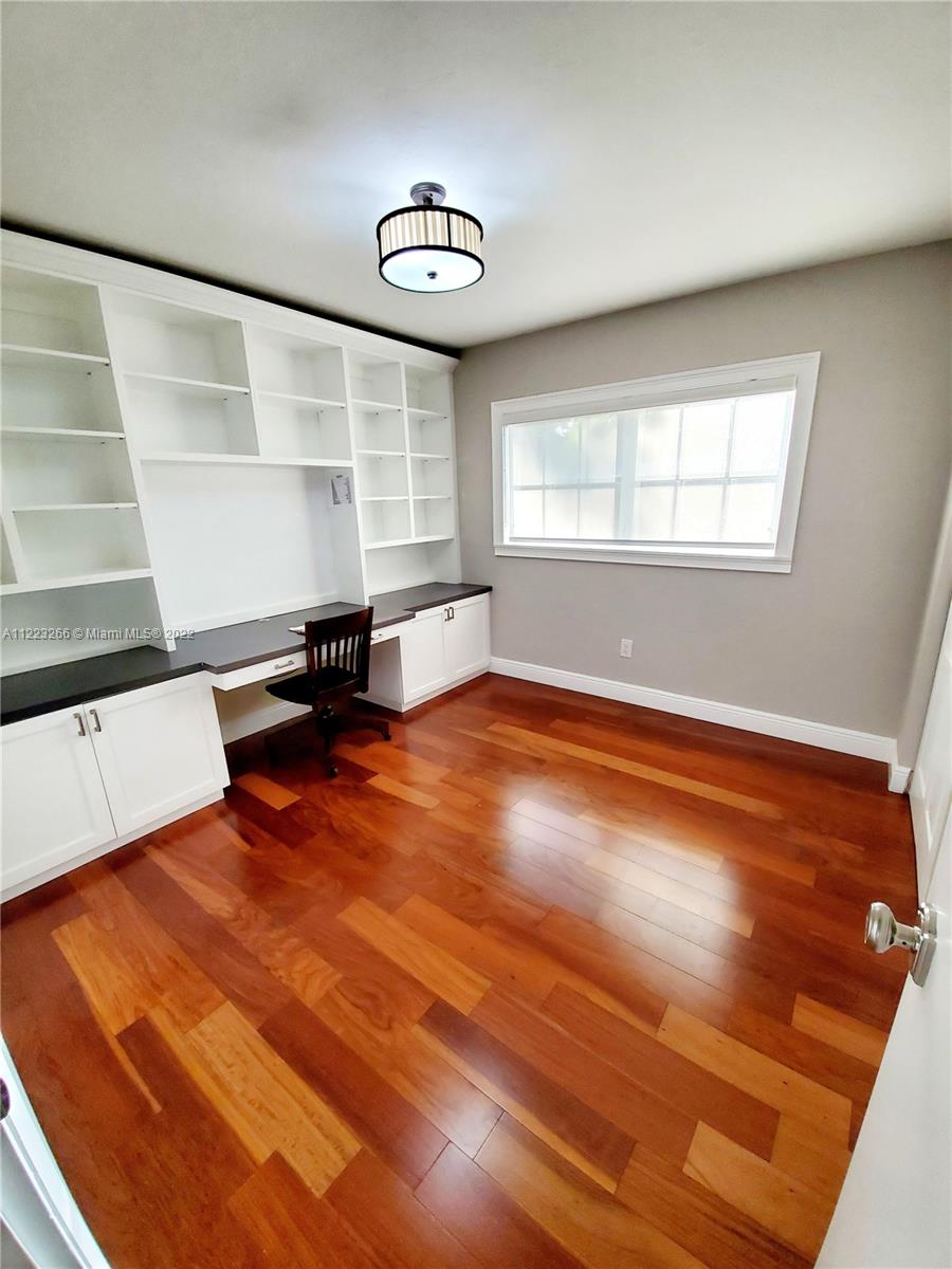 Listing Photo 22