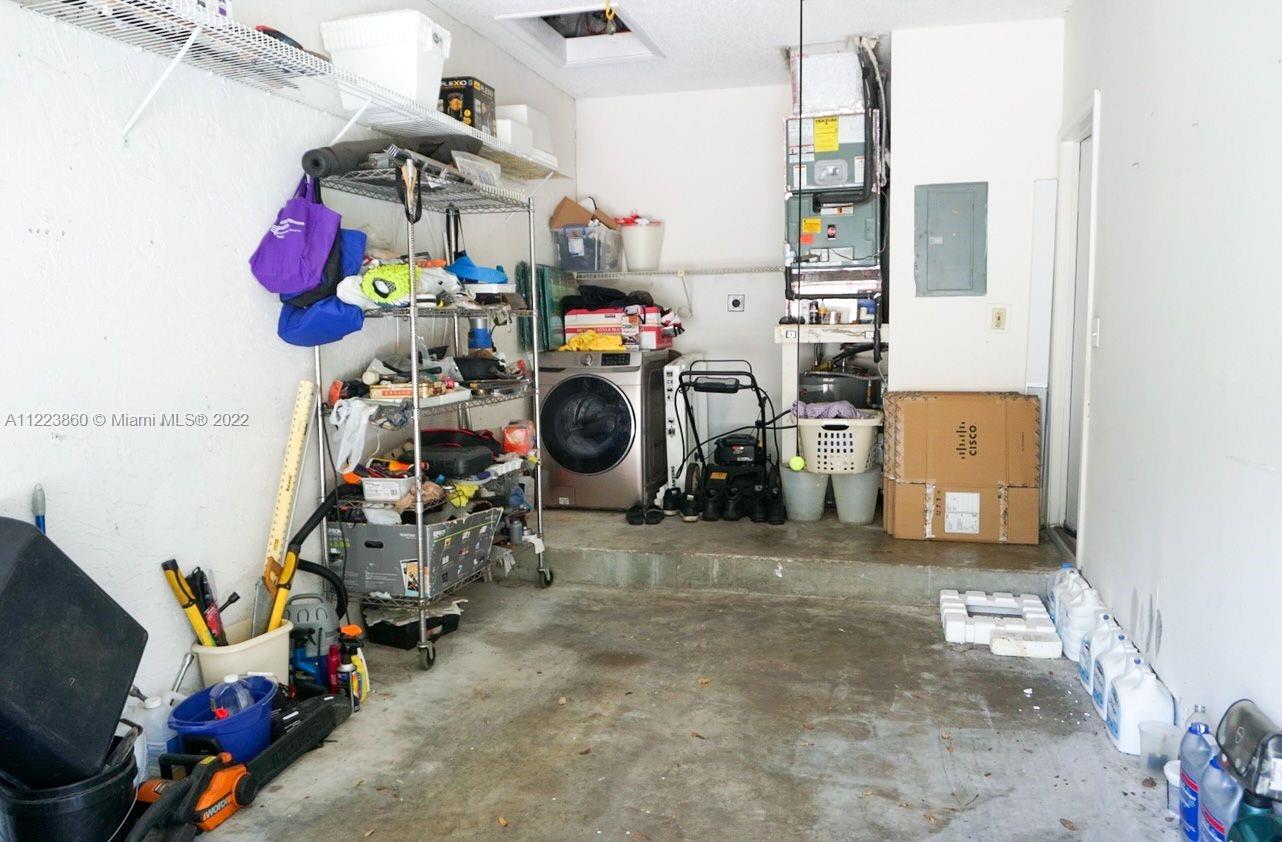 Listing Photo 16