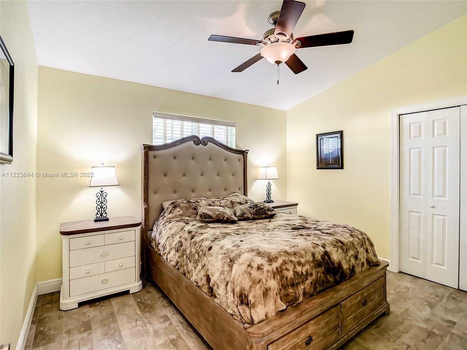 Listing Photo 33