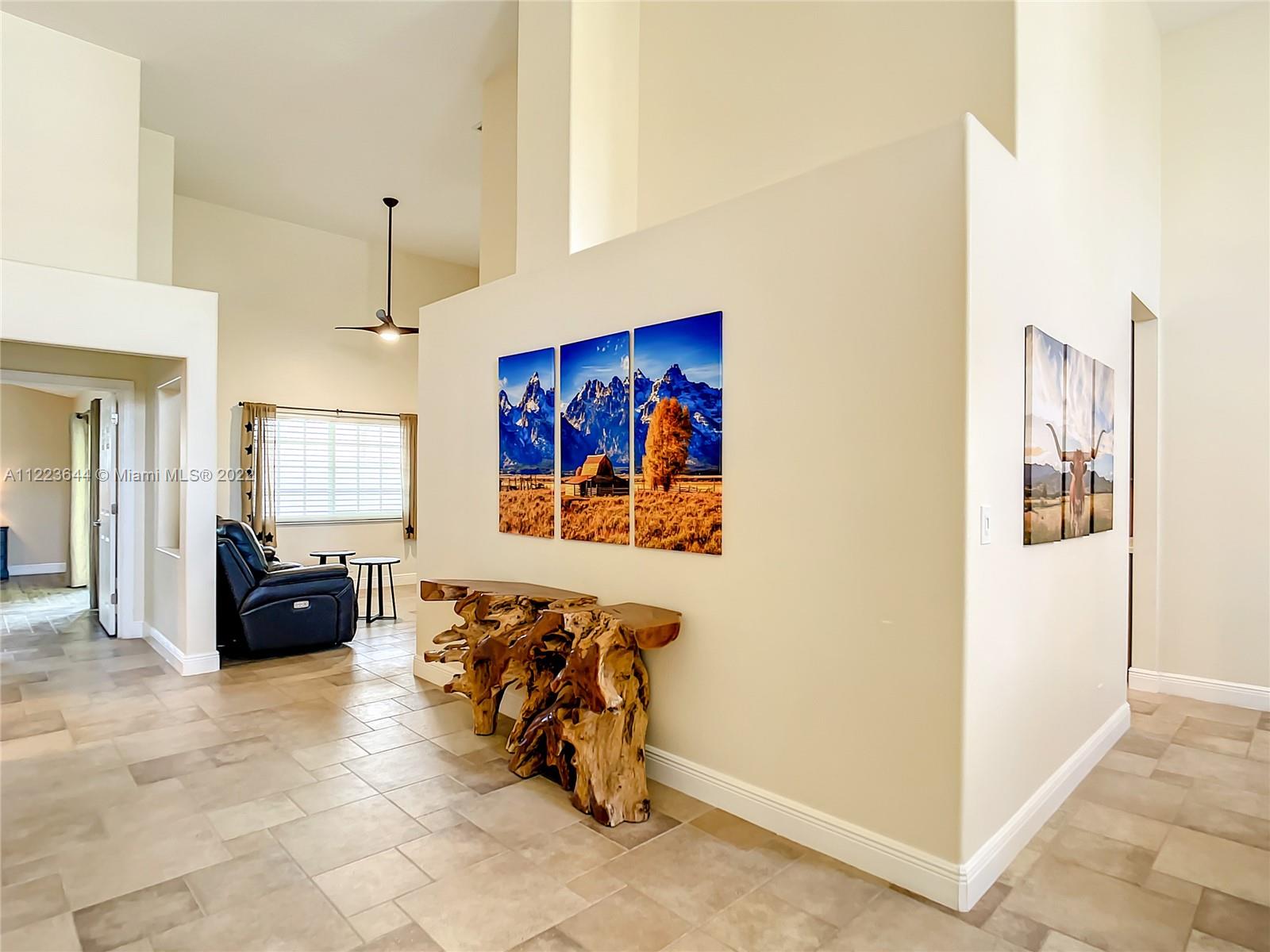 Listing Photo 8
