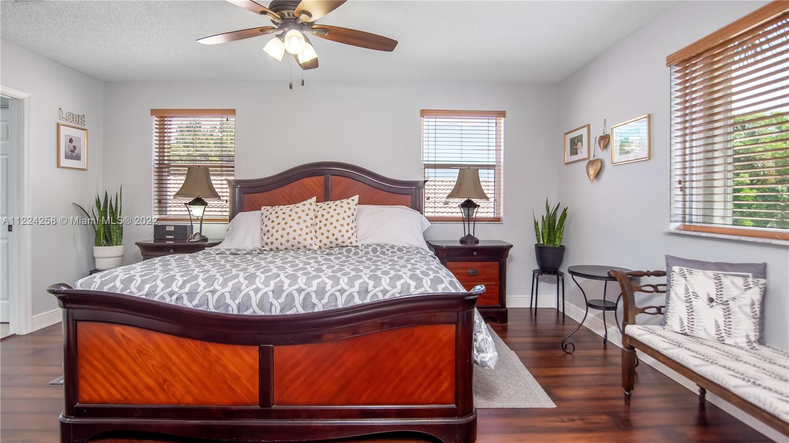 Listing Photo 19