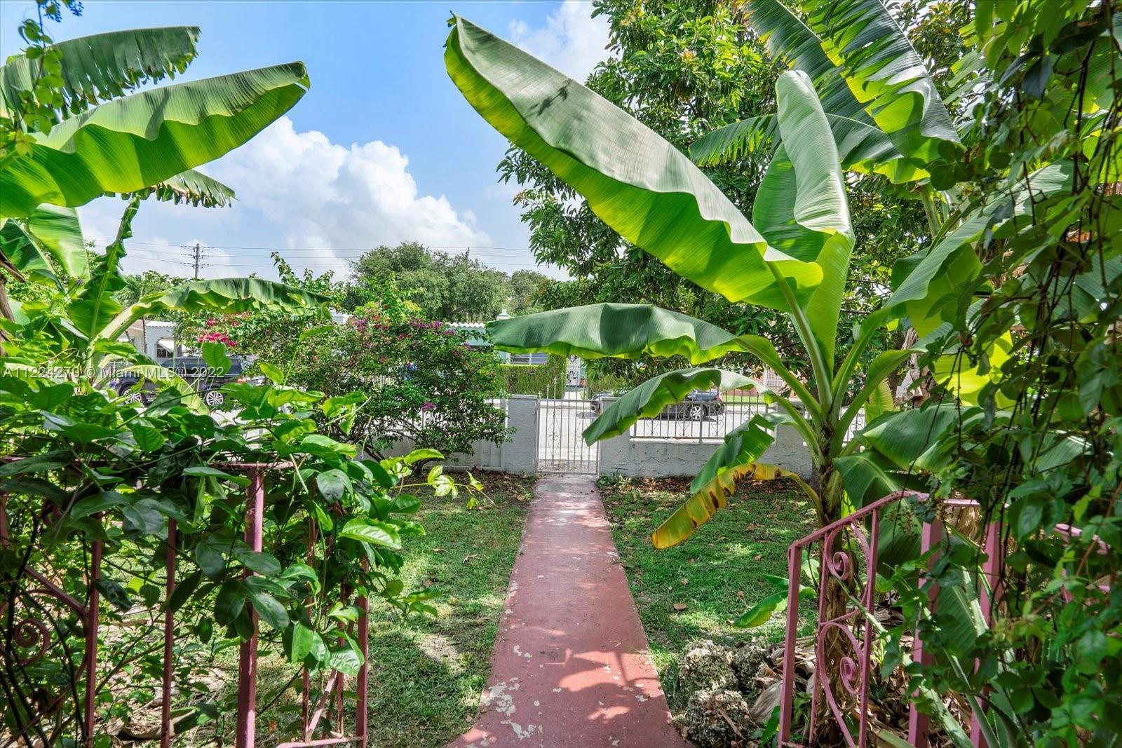 Listing Photo 32