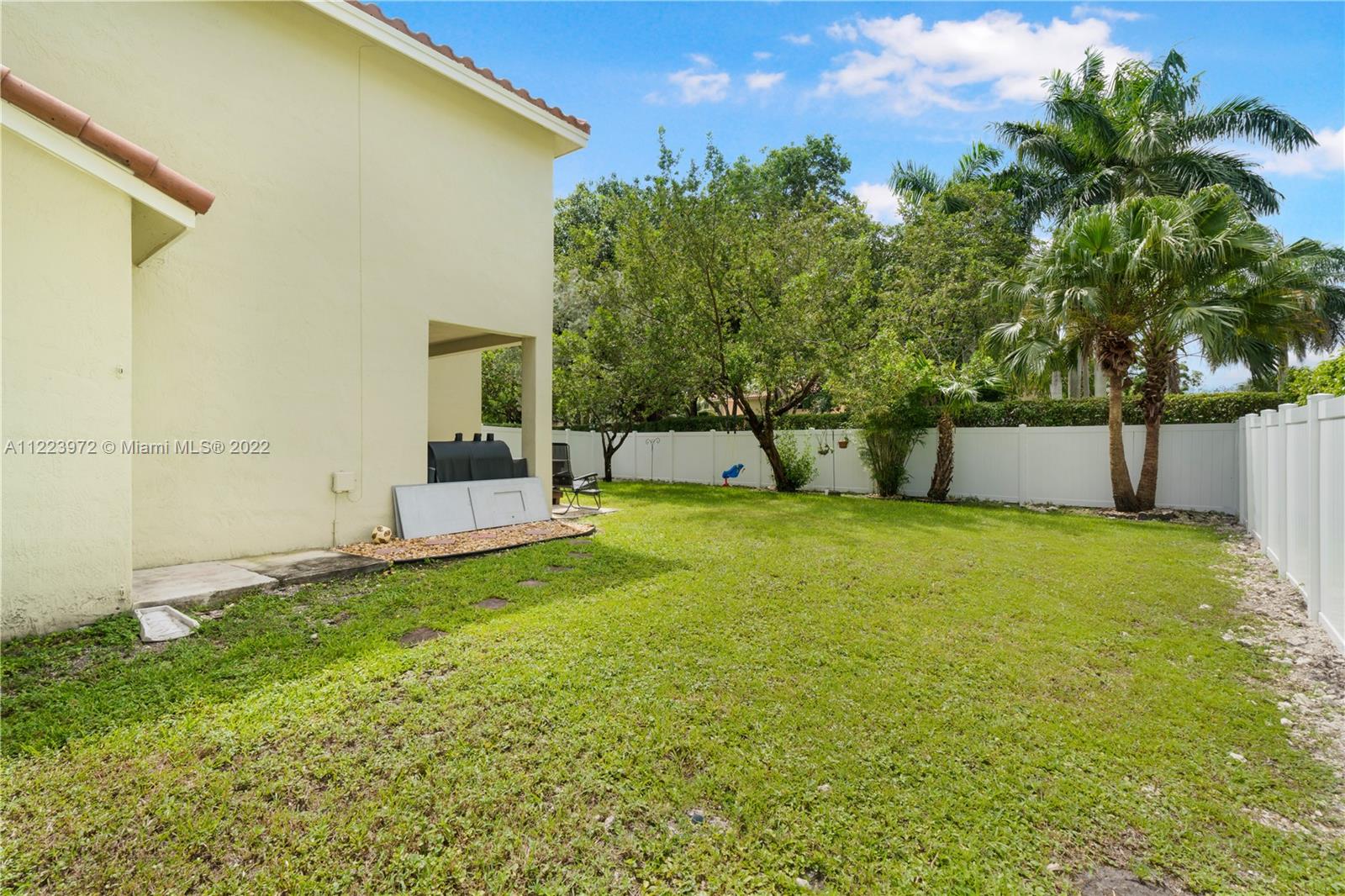 Listing Photo 28