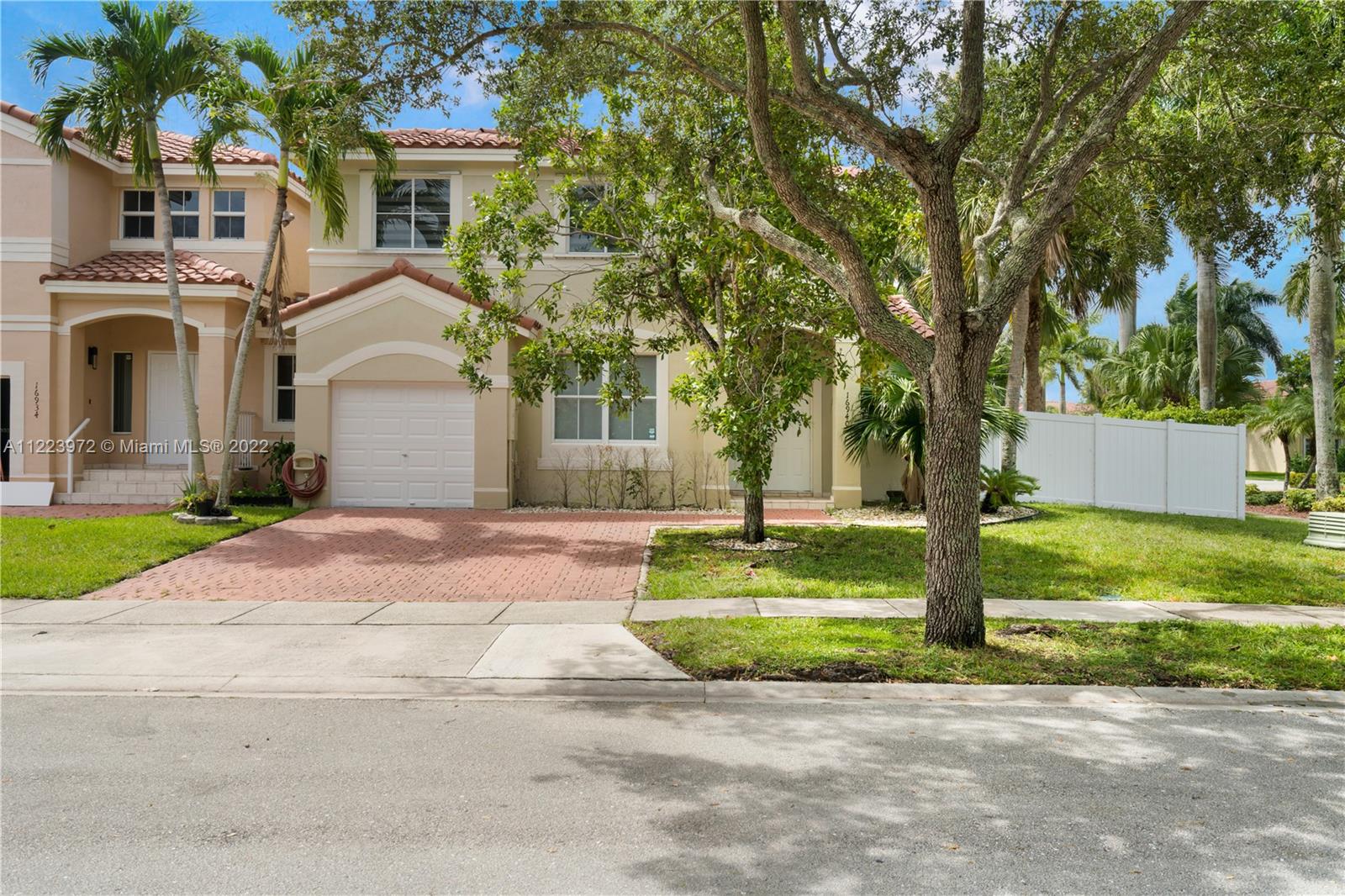 Listing Photo 29