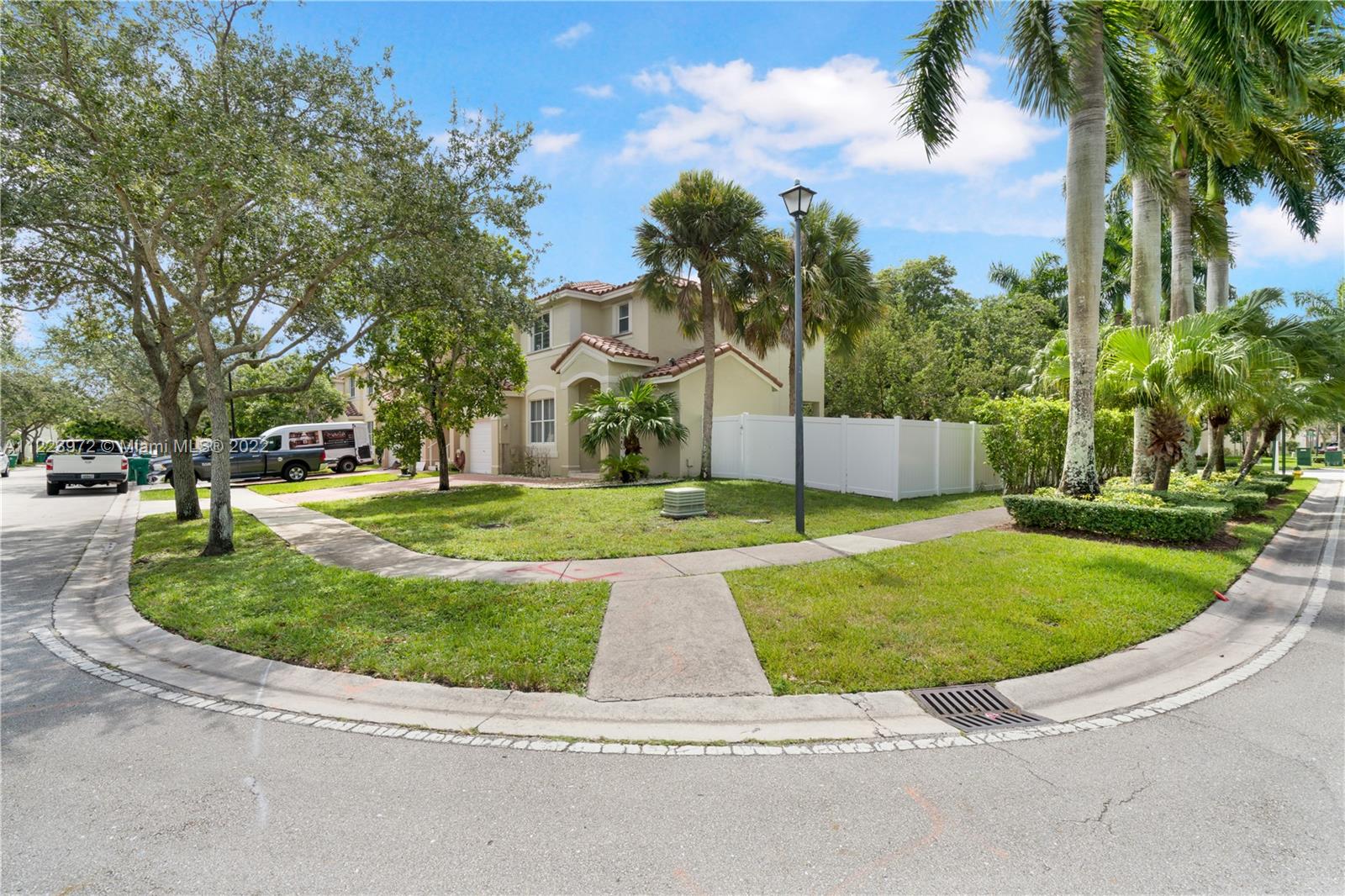 Listing Photo 33