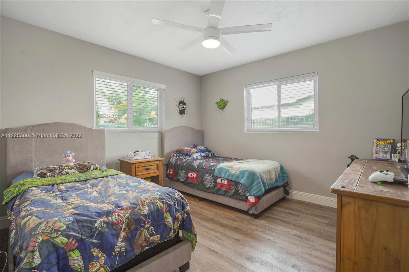 Listing Photo 18