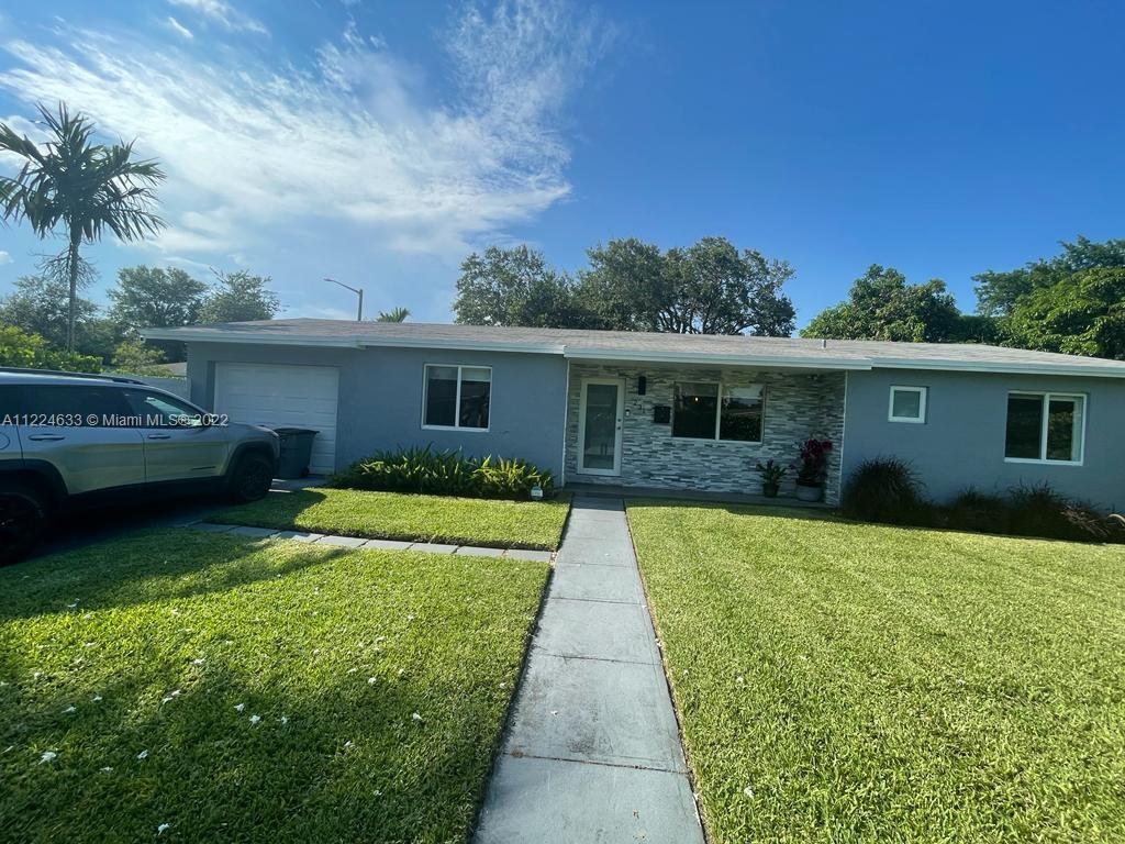 231  Grant Dr  For Sale A11224633, FL