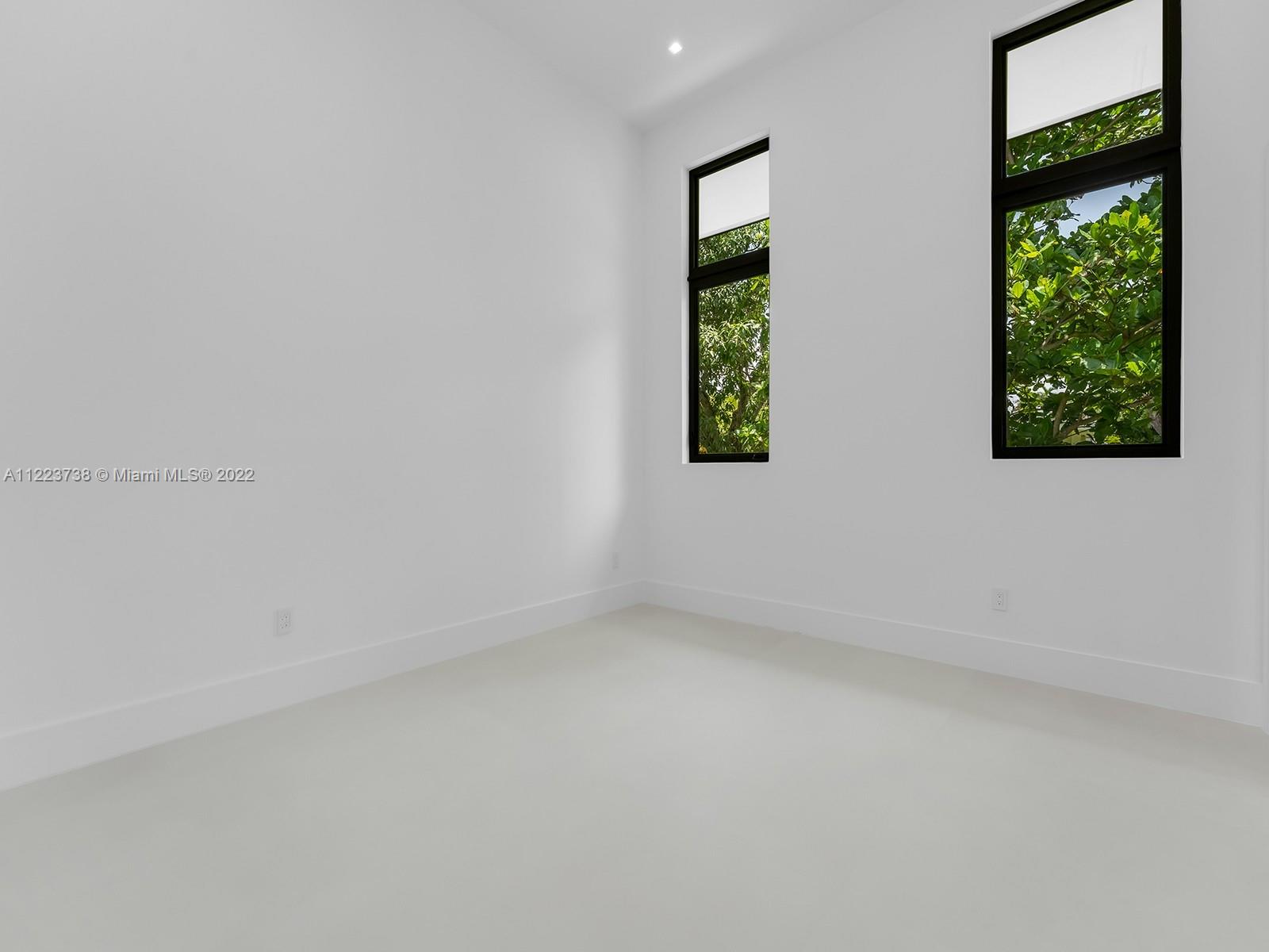 Listing Photo 29