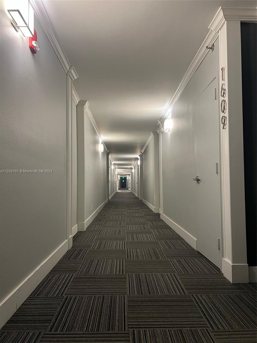 Hallway floor 16th