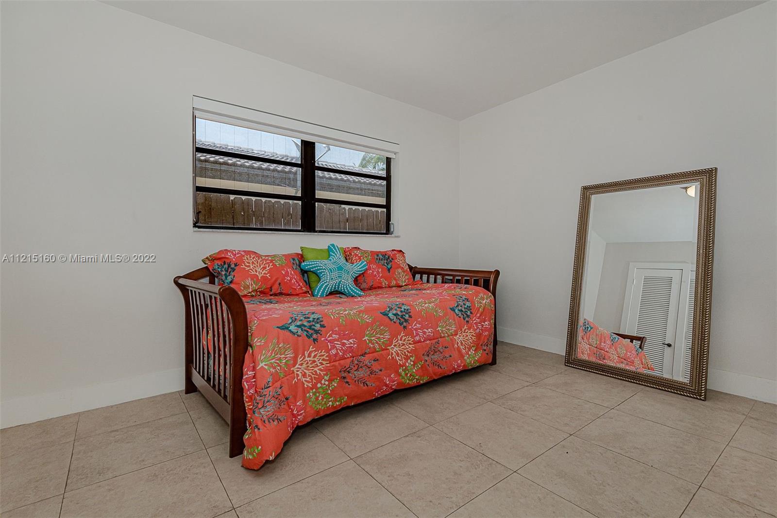 Listing Photo 23