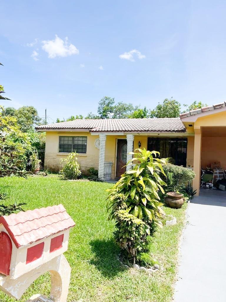 6246 SW 23rd St  For Sale A11226369, FL