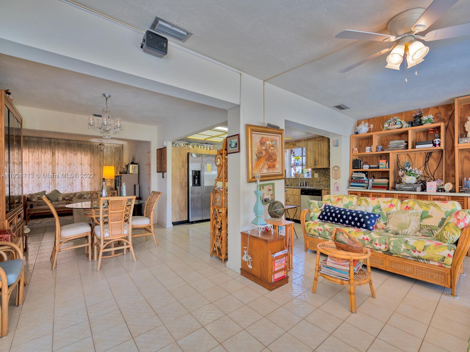 Listing Photo 10