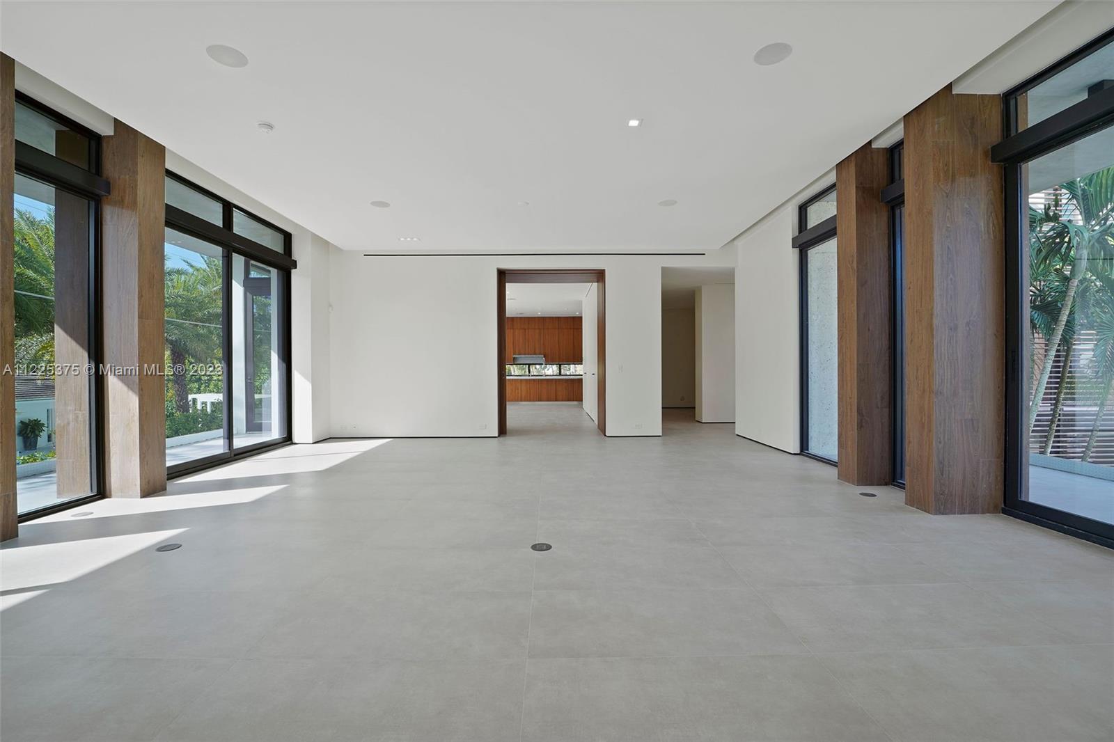 Listing Photo 23