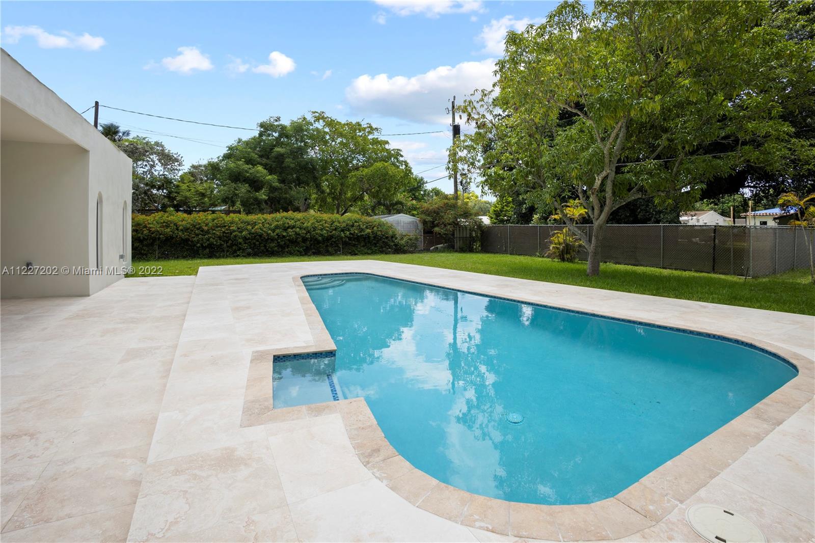 Listing Photo 25