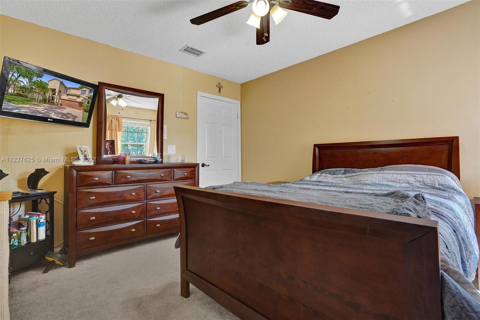 Listing Photo 39