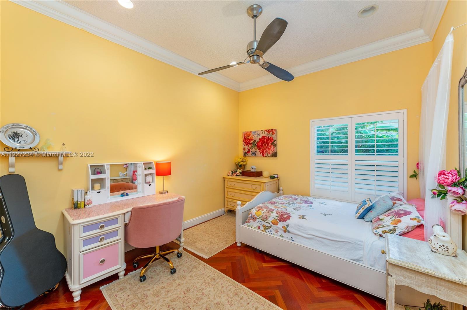 Listing Photo 23