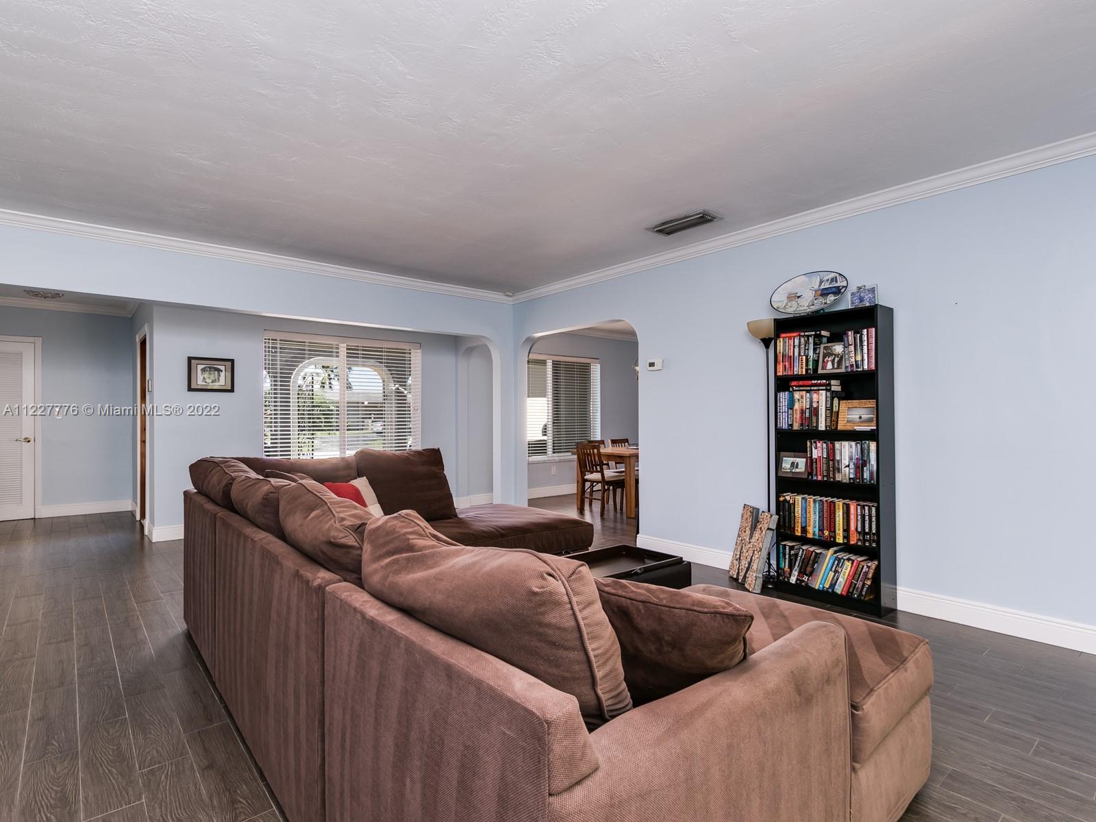 Listing Photo 32