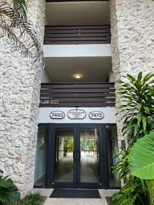 LOCATION, LOCATION, LOCATION BE IN THE CENTER OF IT ALL, BUT TUCKED AWAY IN DADELAND CAPRI. WALKING DISTANCE FROM METRORAIL, DADELAND MALL AND US1. CLOSE TO UM AND EXPRESSWAYS. THIS SECOND FLOOR 1/1 UNIT FACES POOL AREA AND HAS WASHER AND DRYER HOOK UP, TILED FLOORS THROUGHOUT, STAINLESS STEEL APPLIANCES AND UPDATED BATHROOM. GATED PARKING. ELEVATOR DIRECTLY ACROSS. GREAT FOR INVESTMENT, OR FIRST TIME BUYERS.