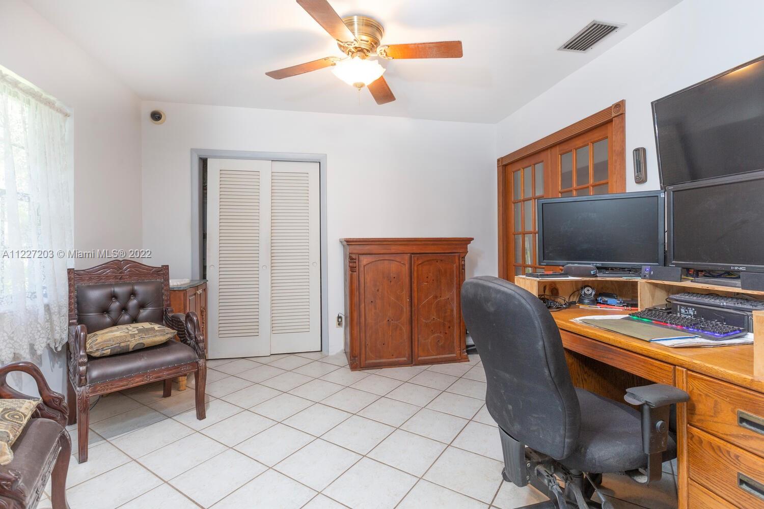 Listing Photo 15
