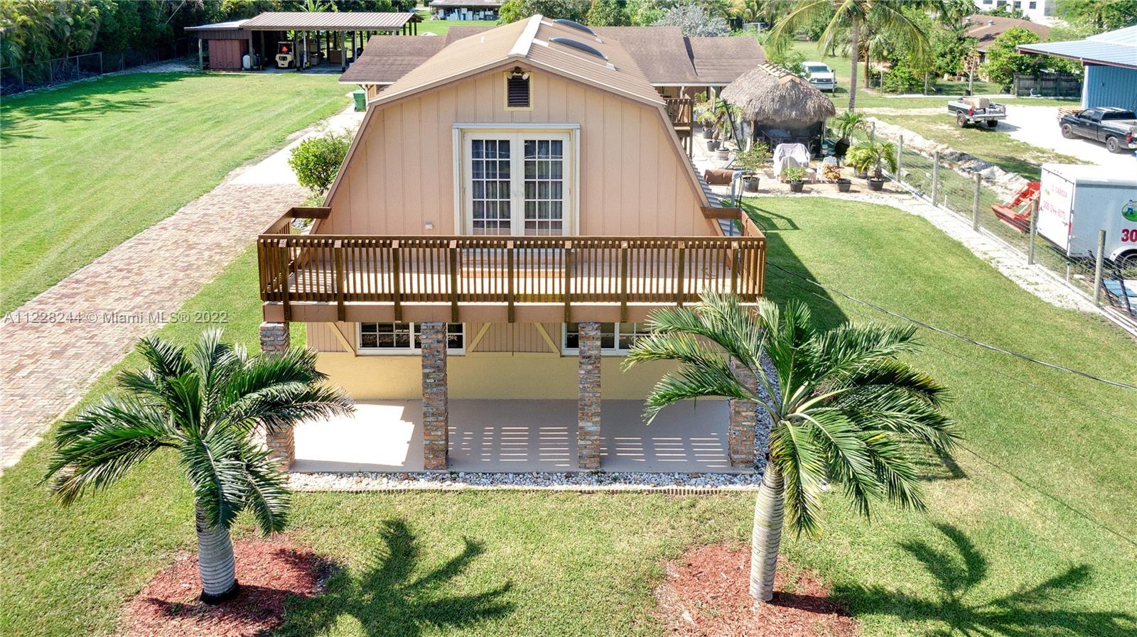 Listing Photo 1