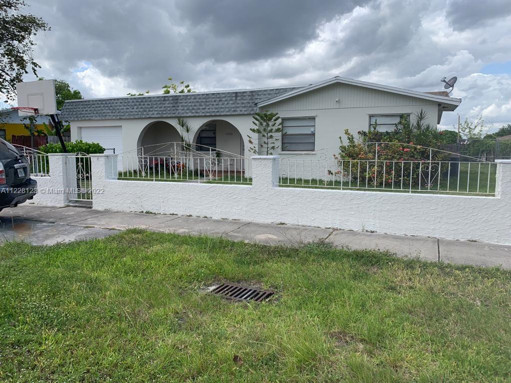 12125 SW 182nd Ter  For Sale A11228123, FL