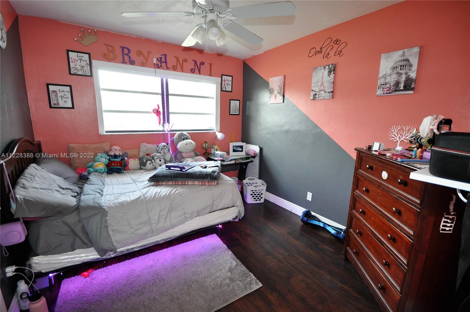 Listing Photo 23