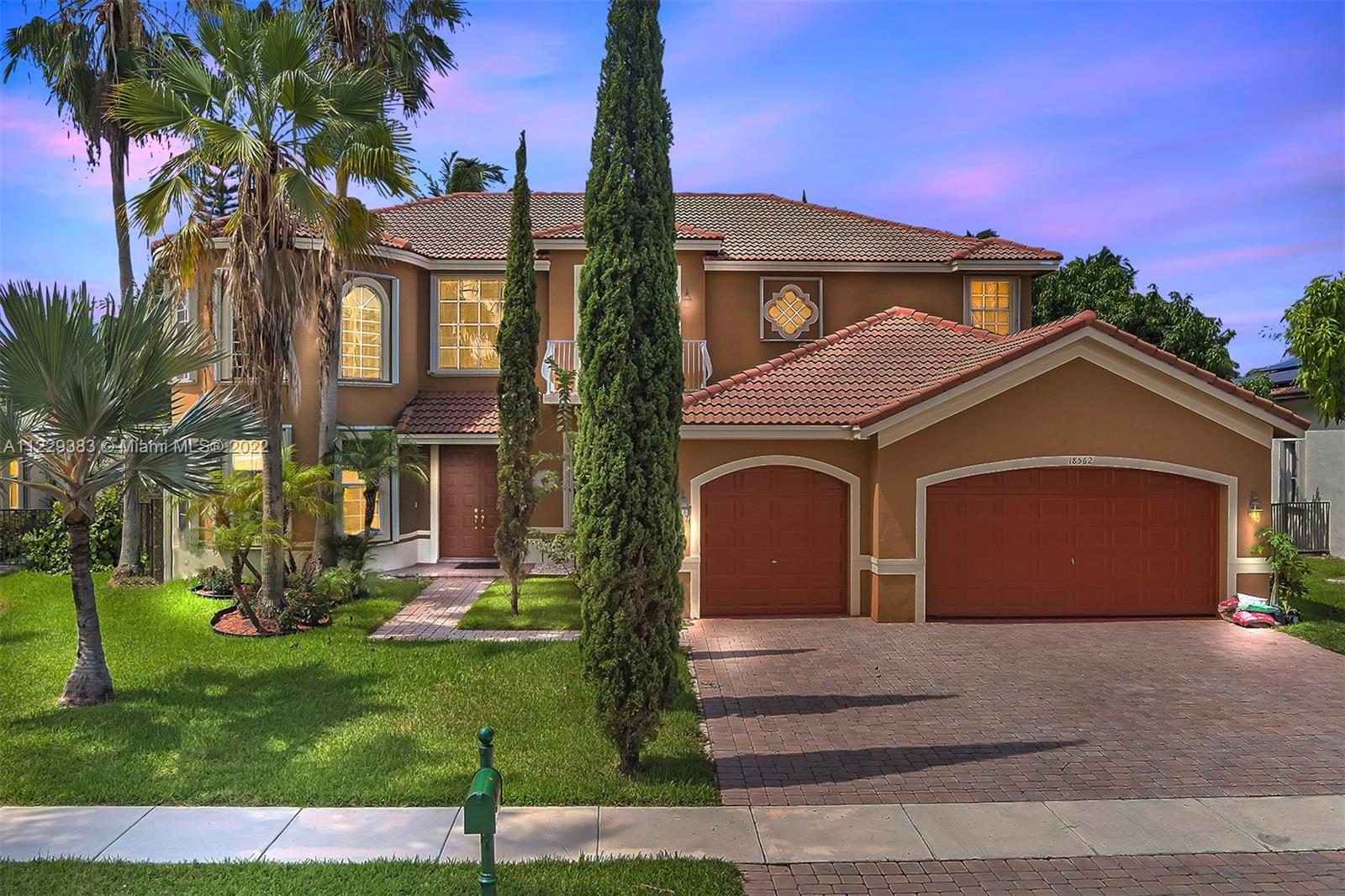 Listing Photo 1