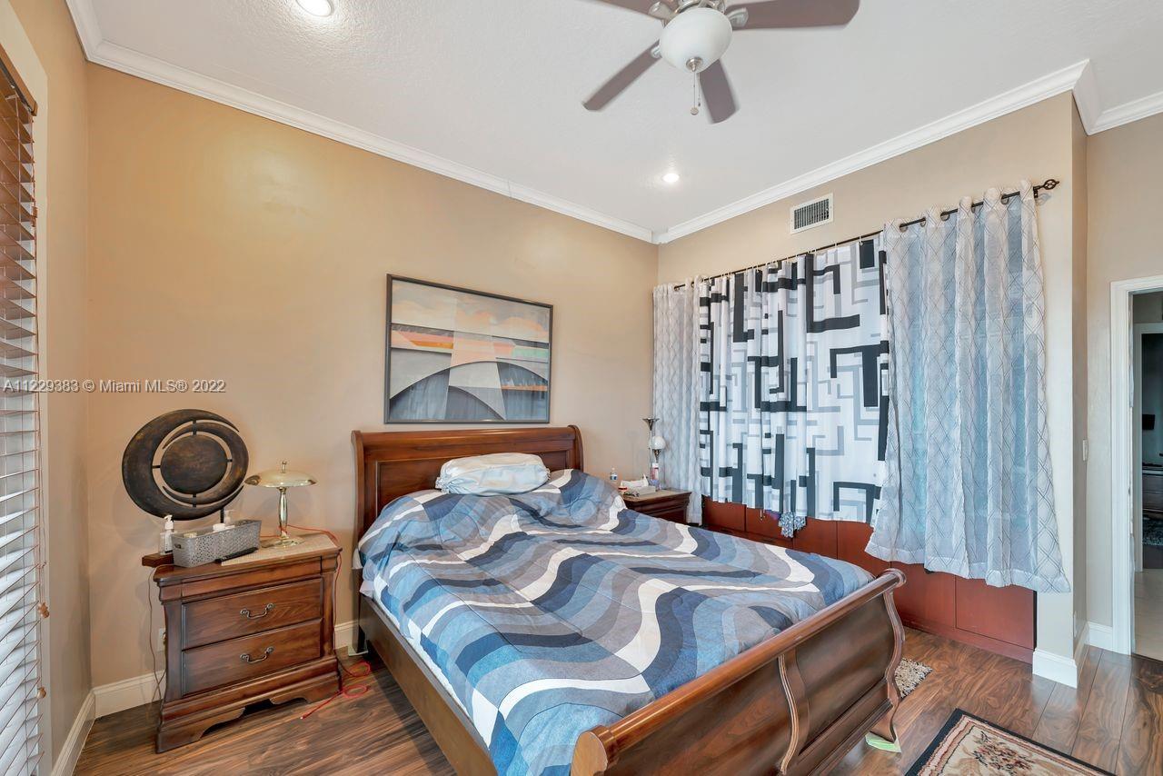Listing Photo 54