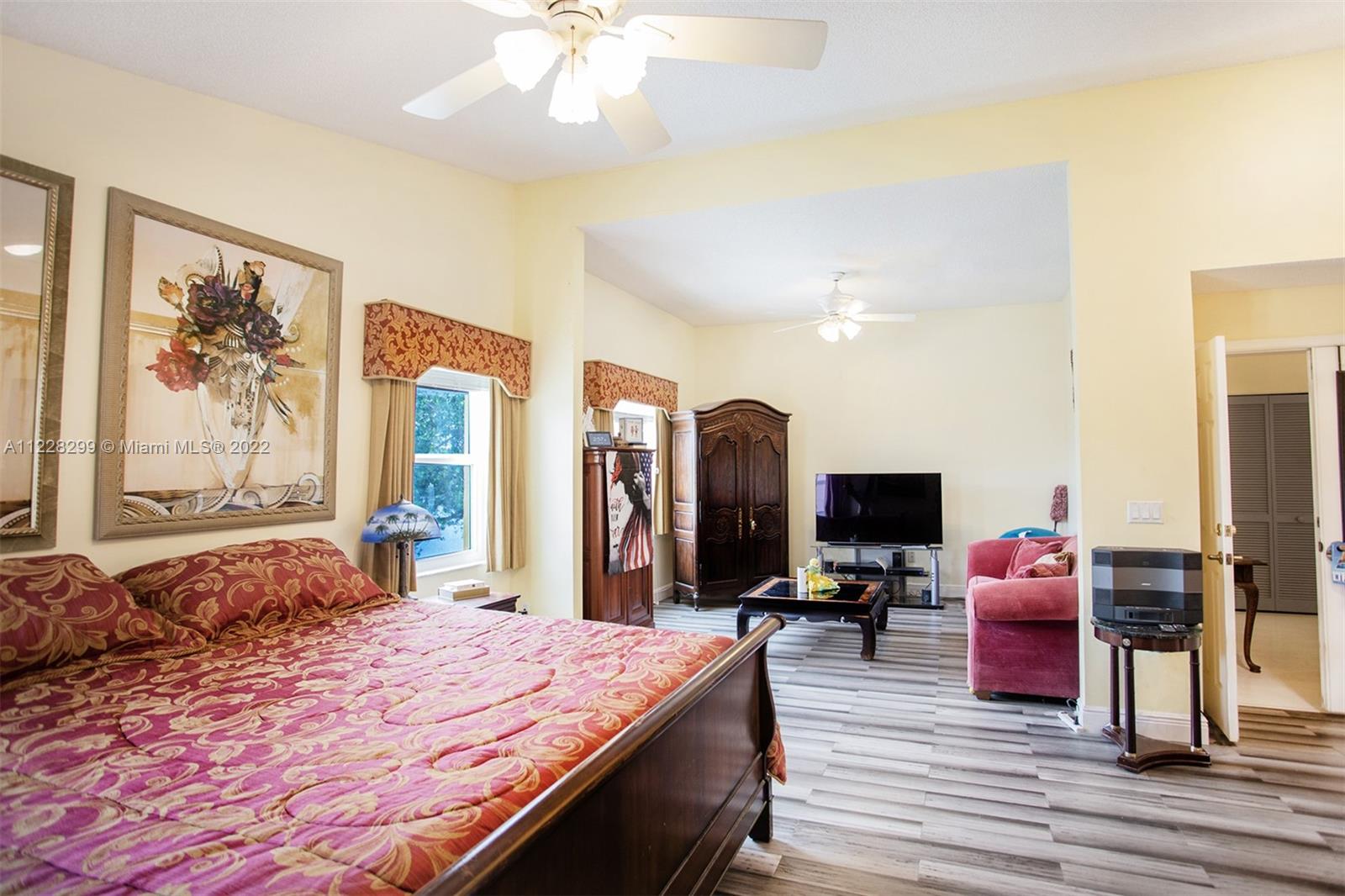 Listing Photo 21