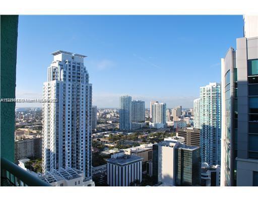 LARGE 2BED + DEN ON 41TH FLOOR. STUNNING CITY AND PARTIAL BAY VIEW. MARBLE FLOOR, LARGE BALCONY. AMENITIES INCLUDE TWO POOLS, JACUZZI FITNESS CENTER, BBQ AREA, 24HRS SECURITY AND MORE.
