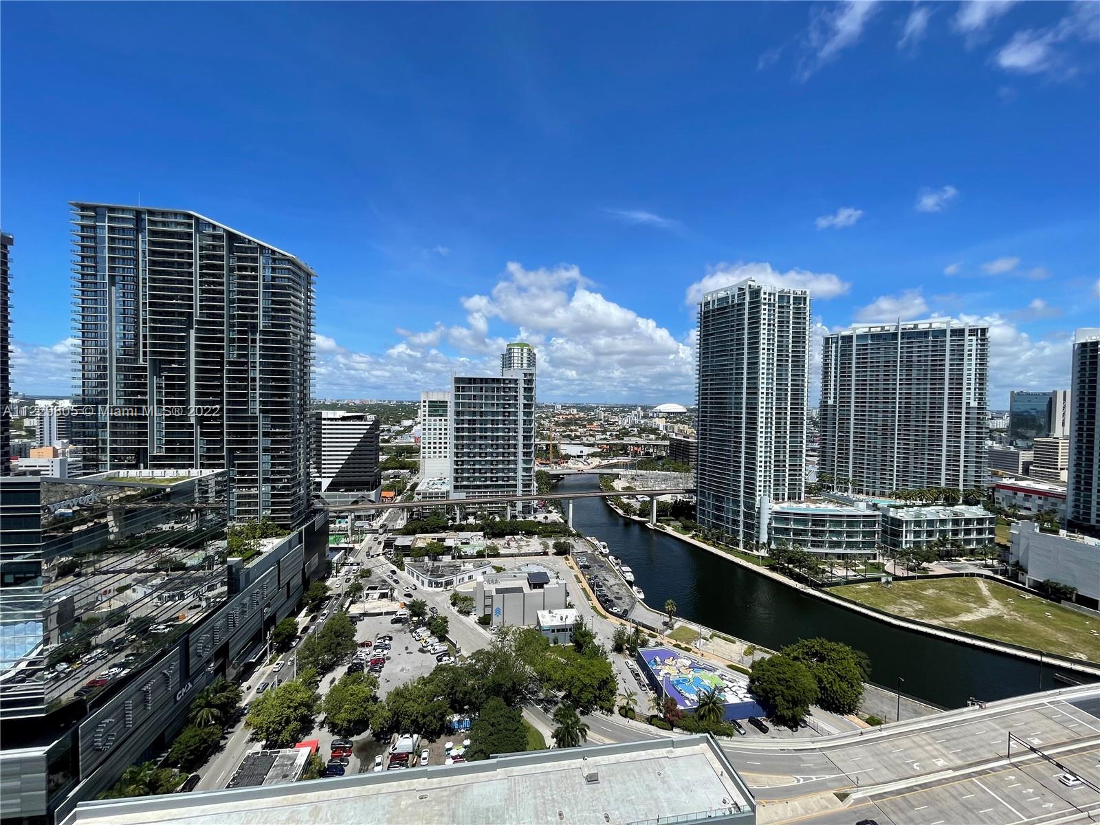 Photo 2 of Brickell City Centre Reach Apt 2408 in Miami - MLS A11229805