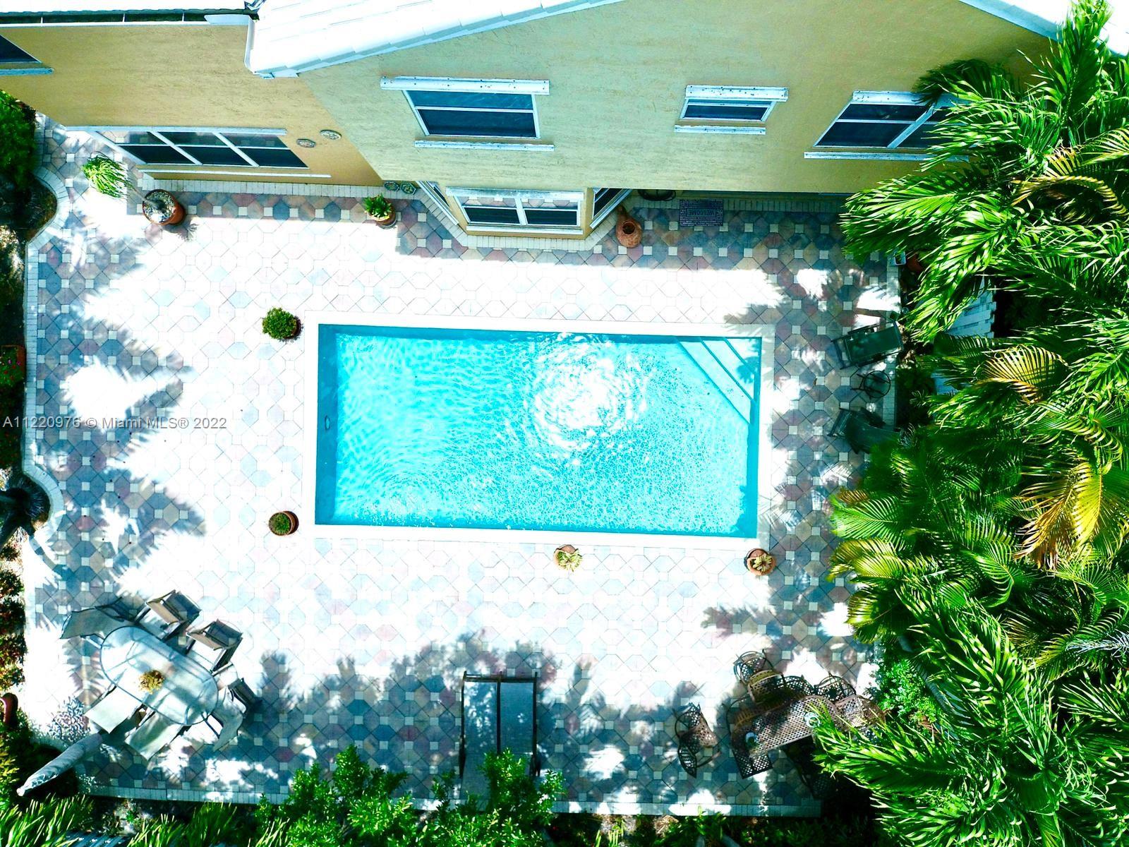 Listing Photo 7