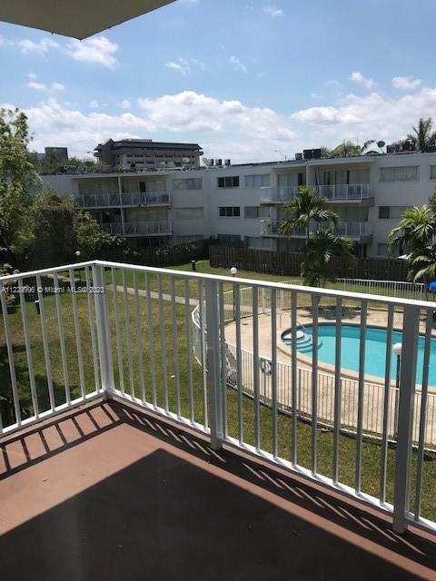 Location, Location! Near Dadeland, Datran Center, & Baptist Hospital, Nice 3rd Floor Unit overlooking the pool. Good tenant on month-to-month will stay or vacate. Parking, Pools and Open Space.
