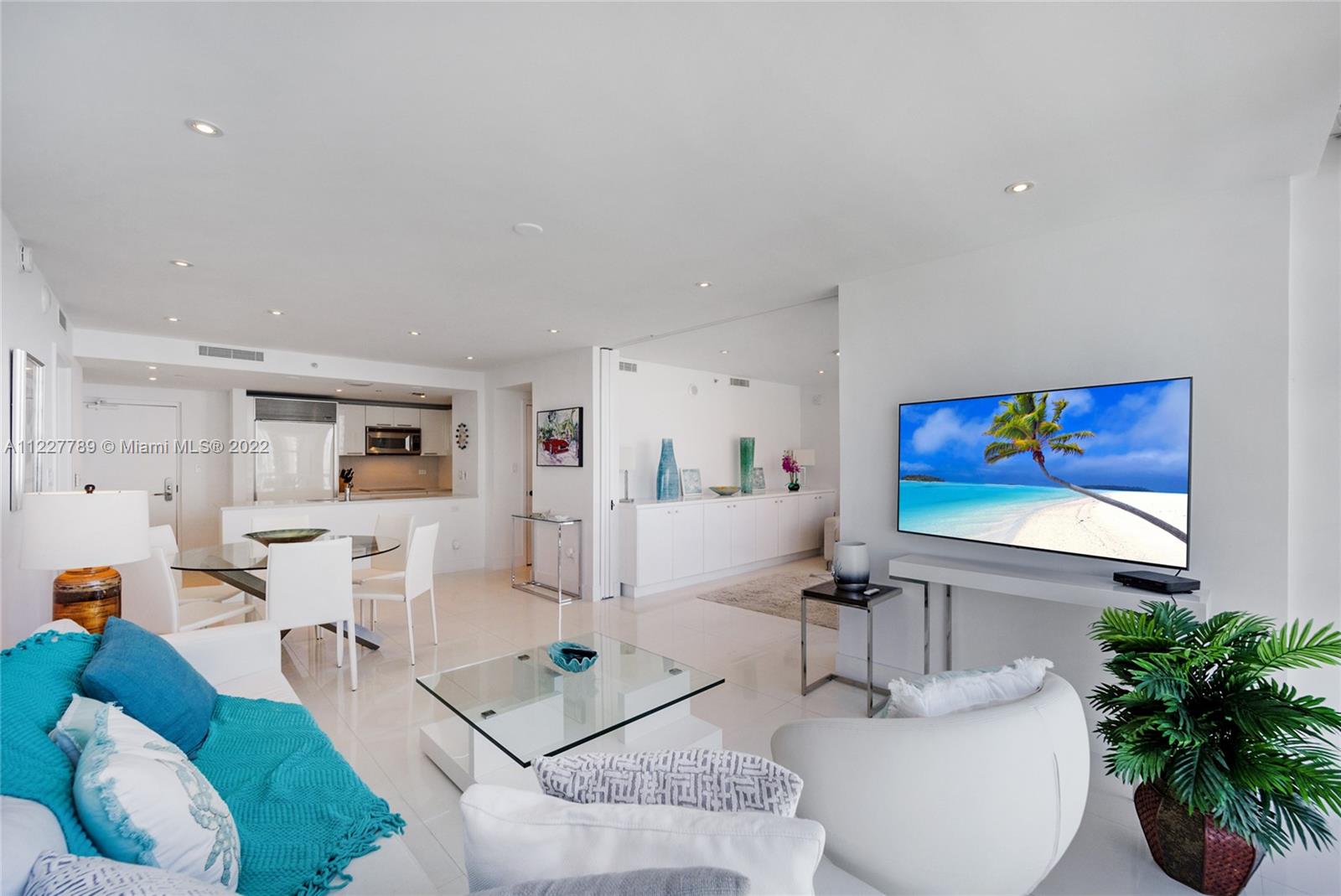 Photo 2 of Carillon Miami Beach C Apt 1206 in Miami Beach - MLS A11227789