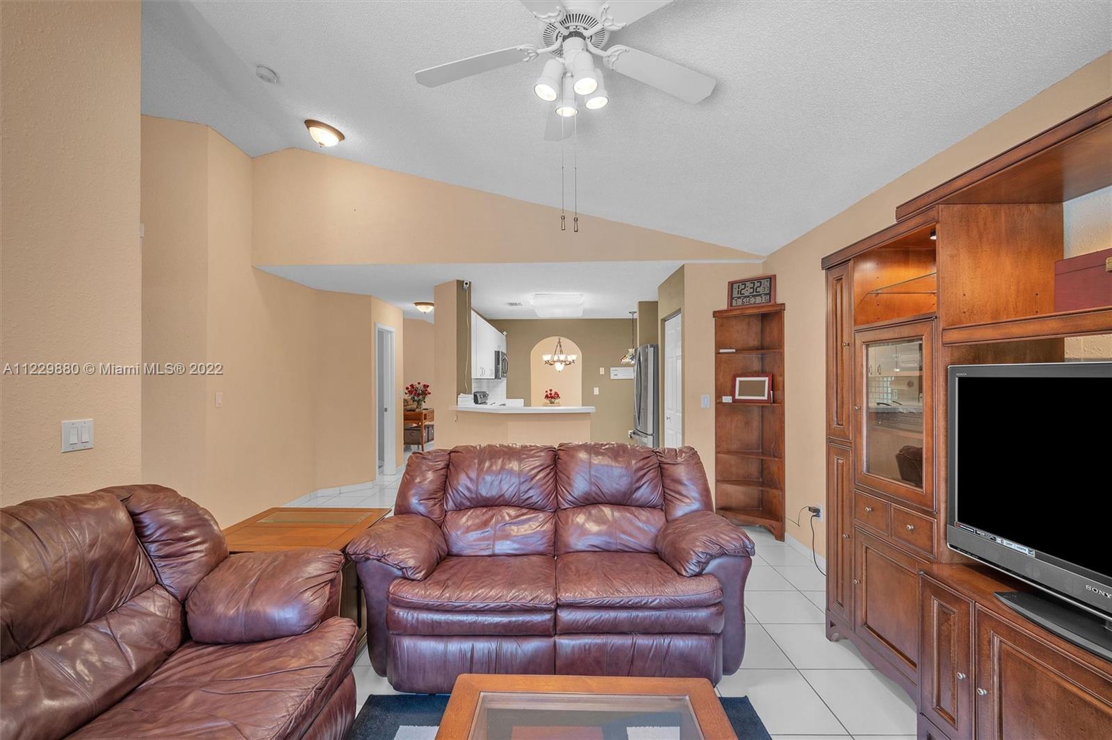 Listing Photo 17