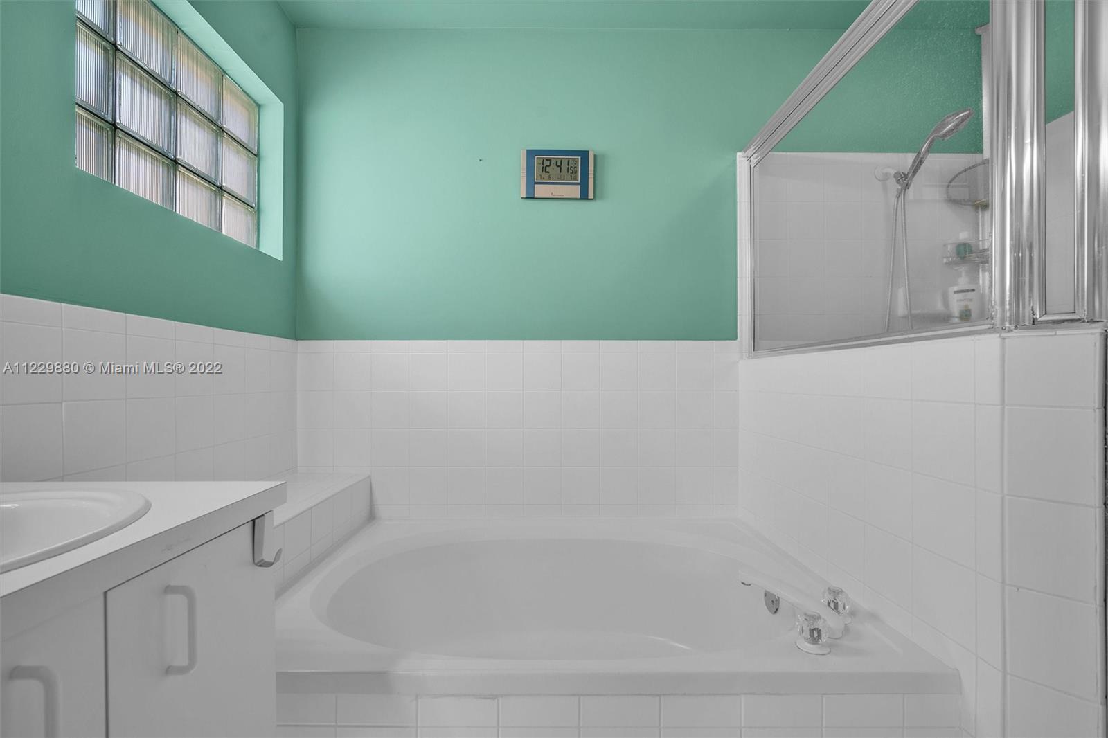 Listing Photo 21
