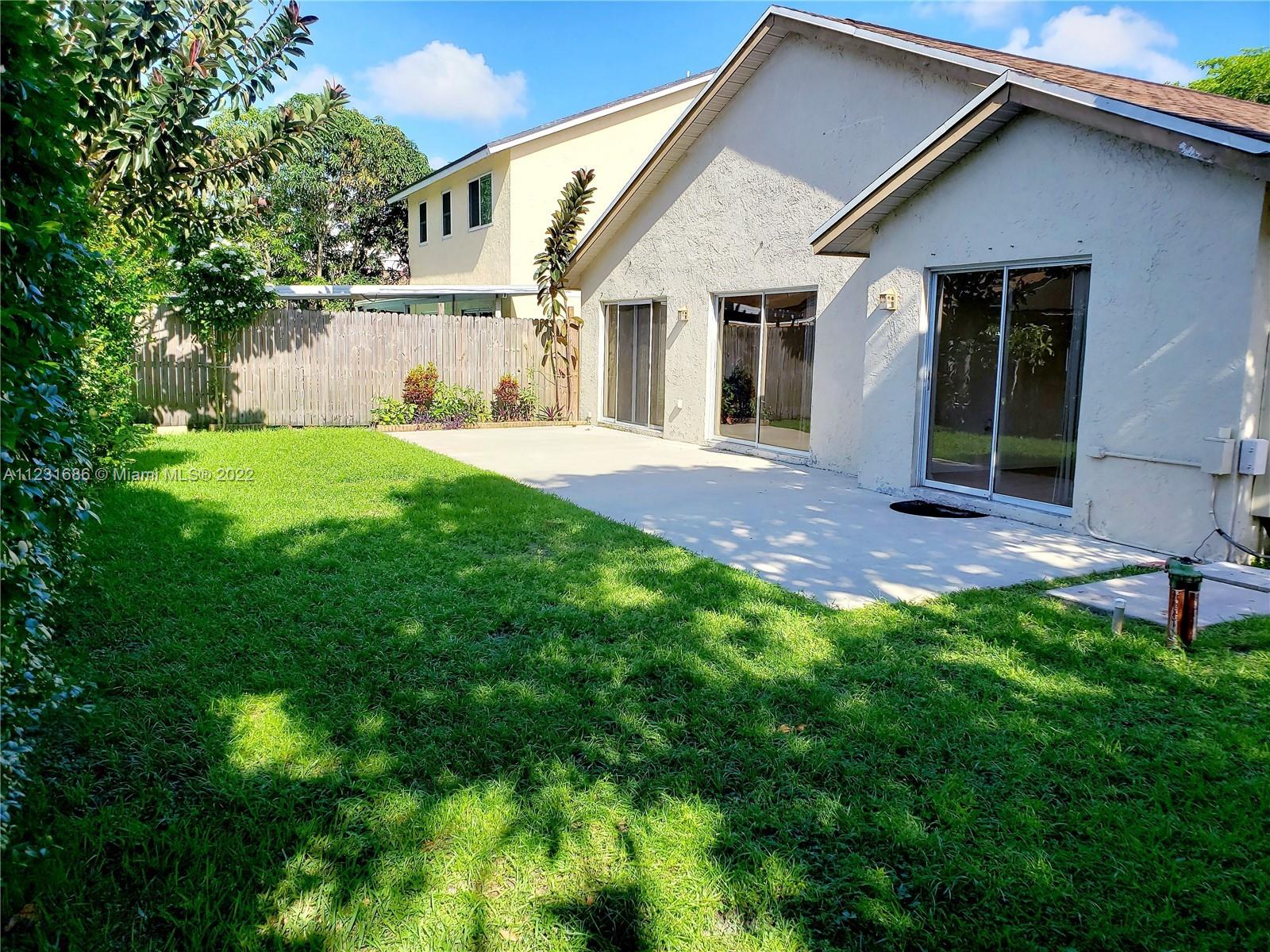 Listing Photo 17