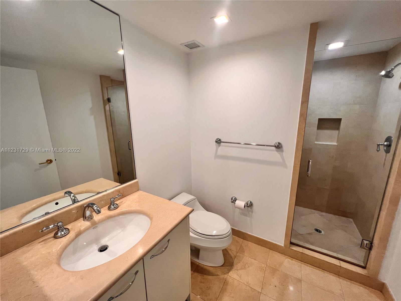 2nd Bathroom