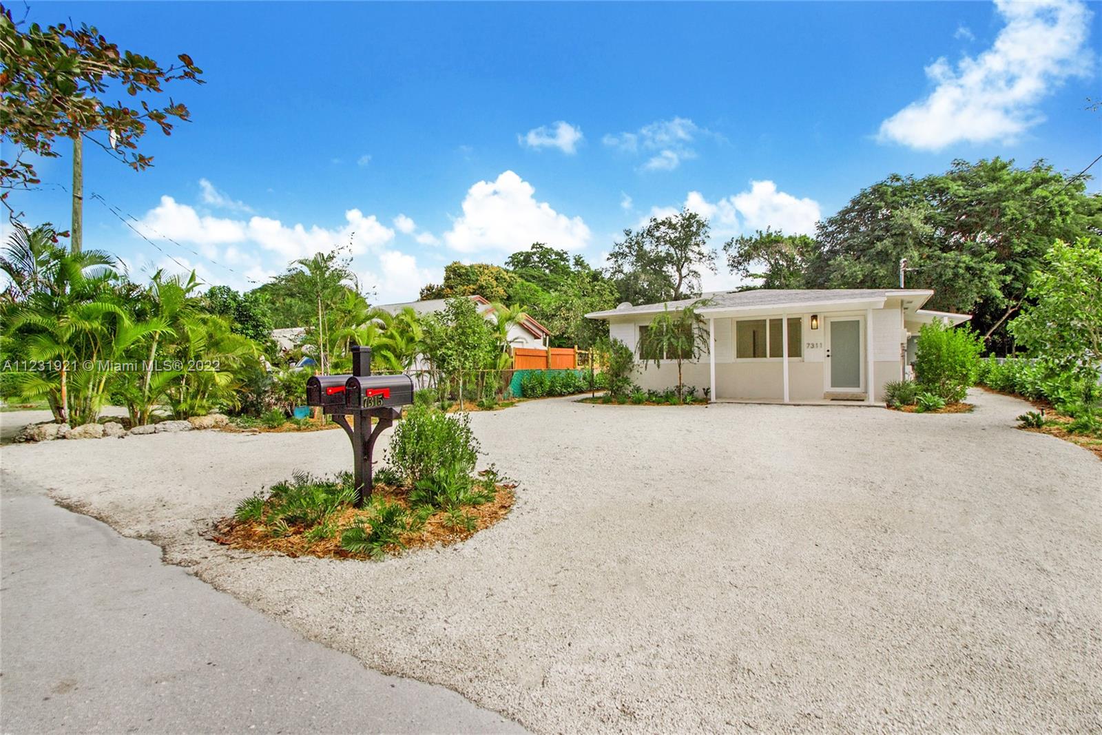 7311 SW 63rd Ct  For Sale A11231921, FL
