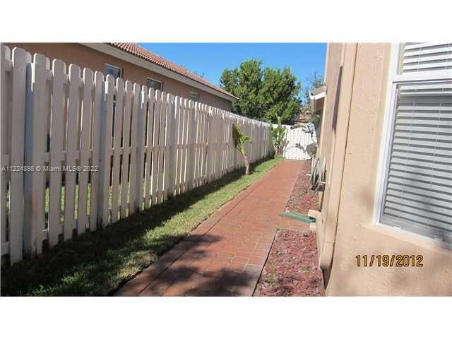Listing Photo 14