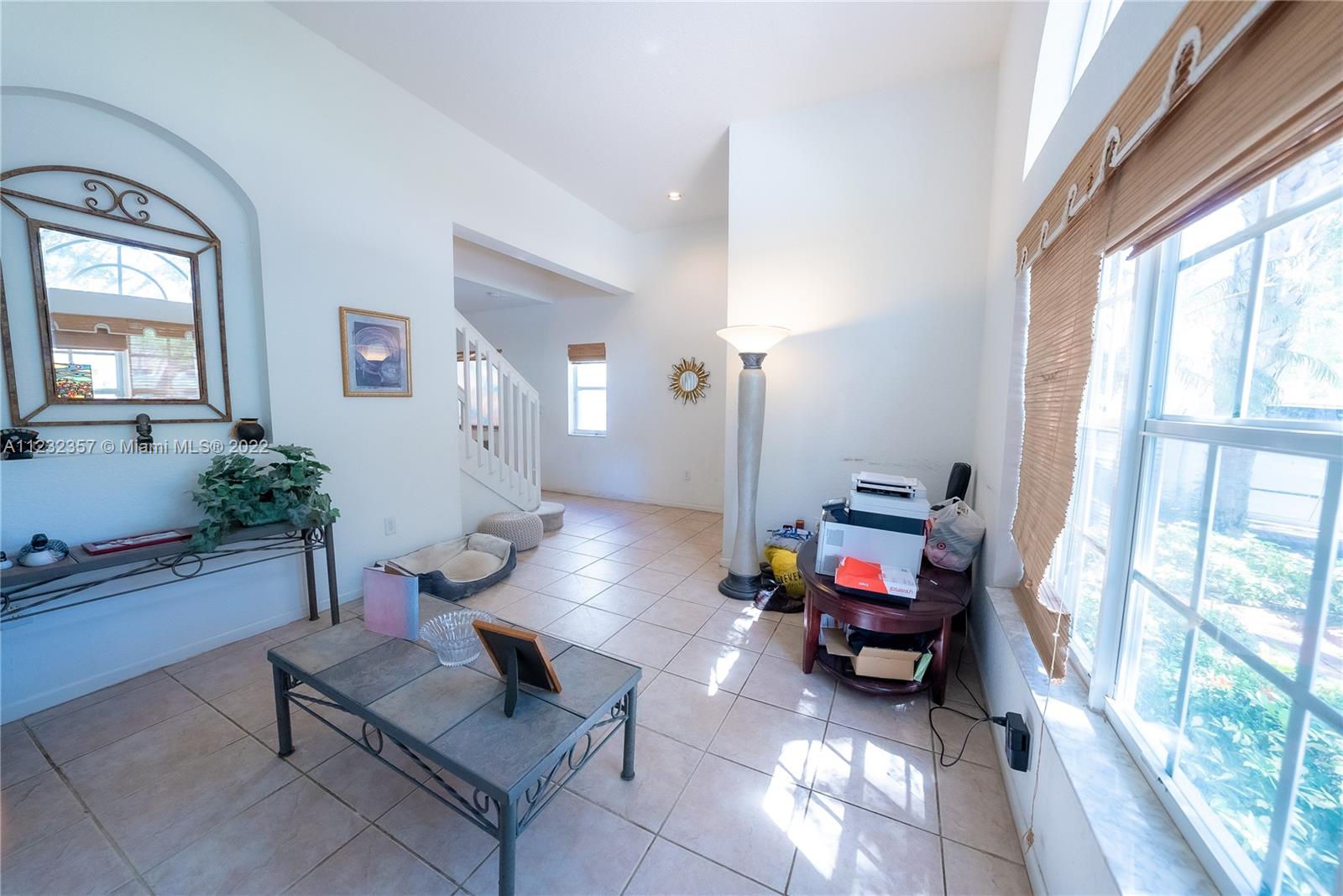 Listing Photo 9