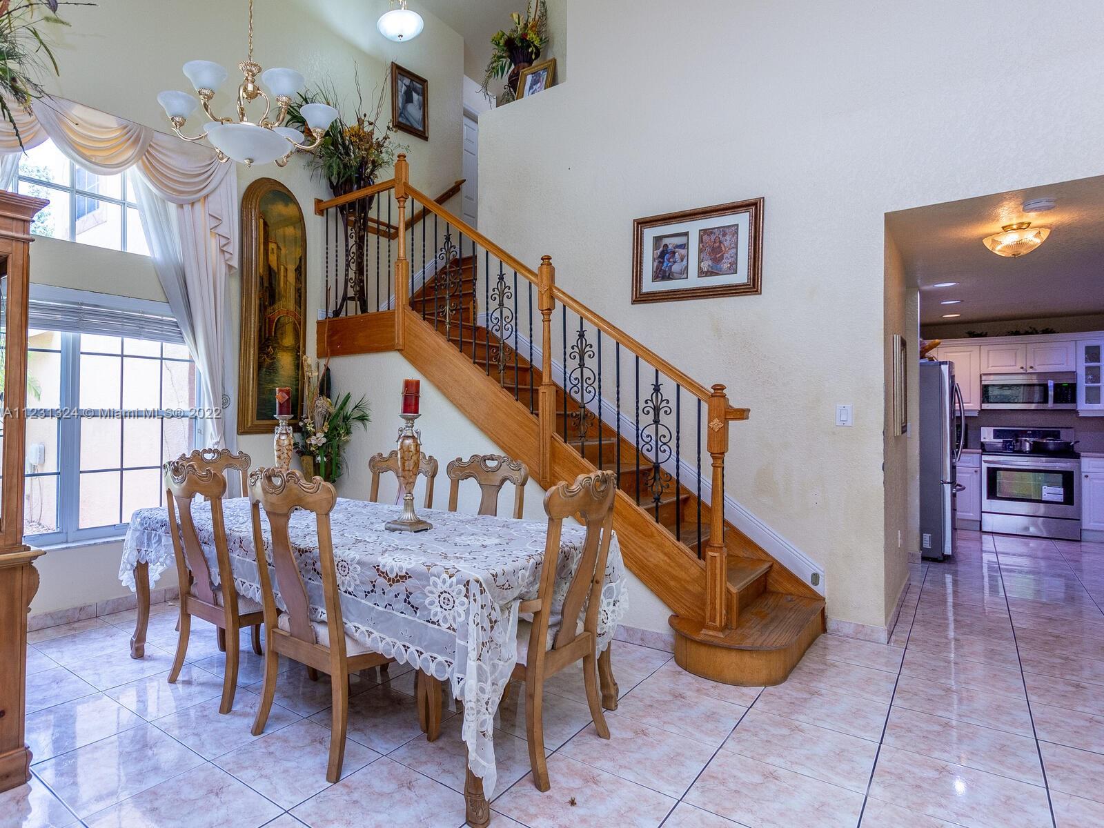 Listing Photo 15