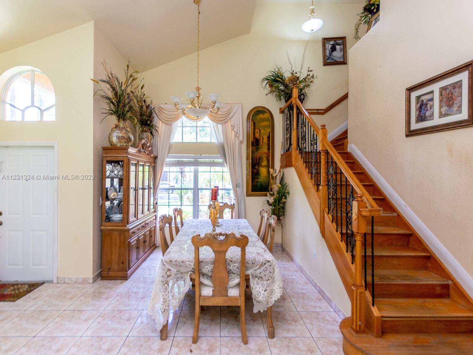 Listing Photo 16