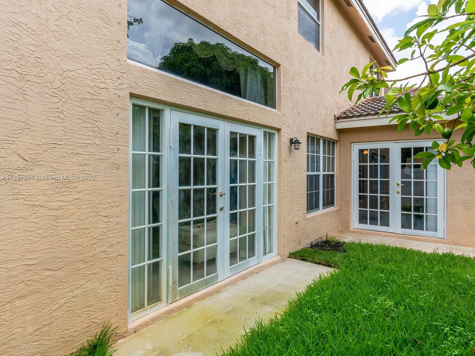 Listing Photo 25
