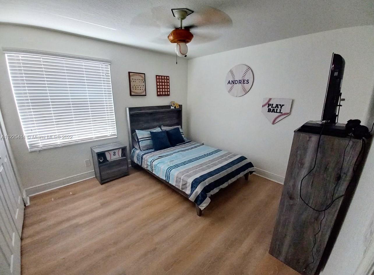Listing Photo 26