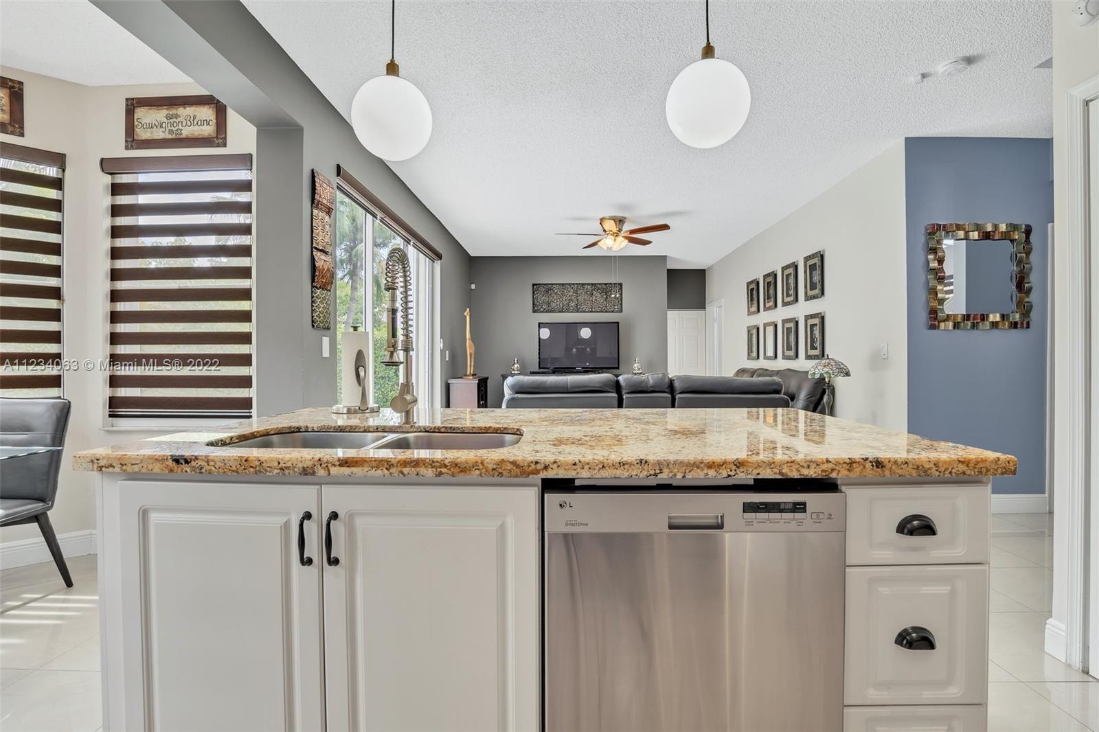 Listing Photo 15