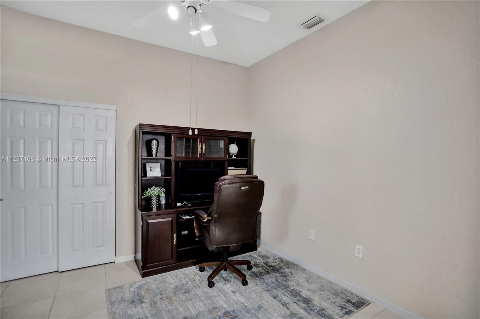 Listing Photo 34